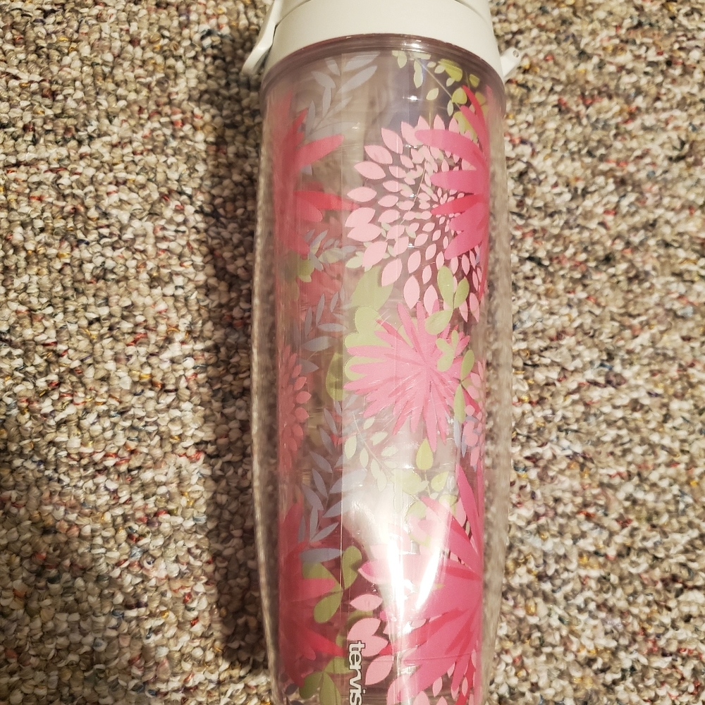 (10/$15) NWOT Terri's mug